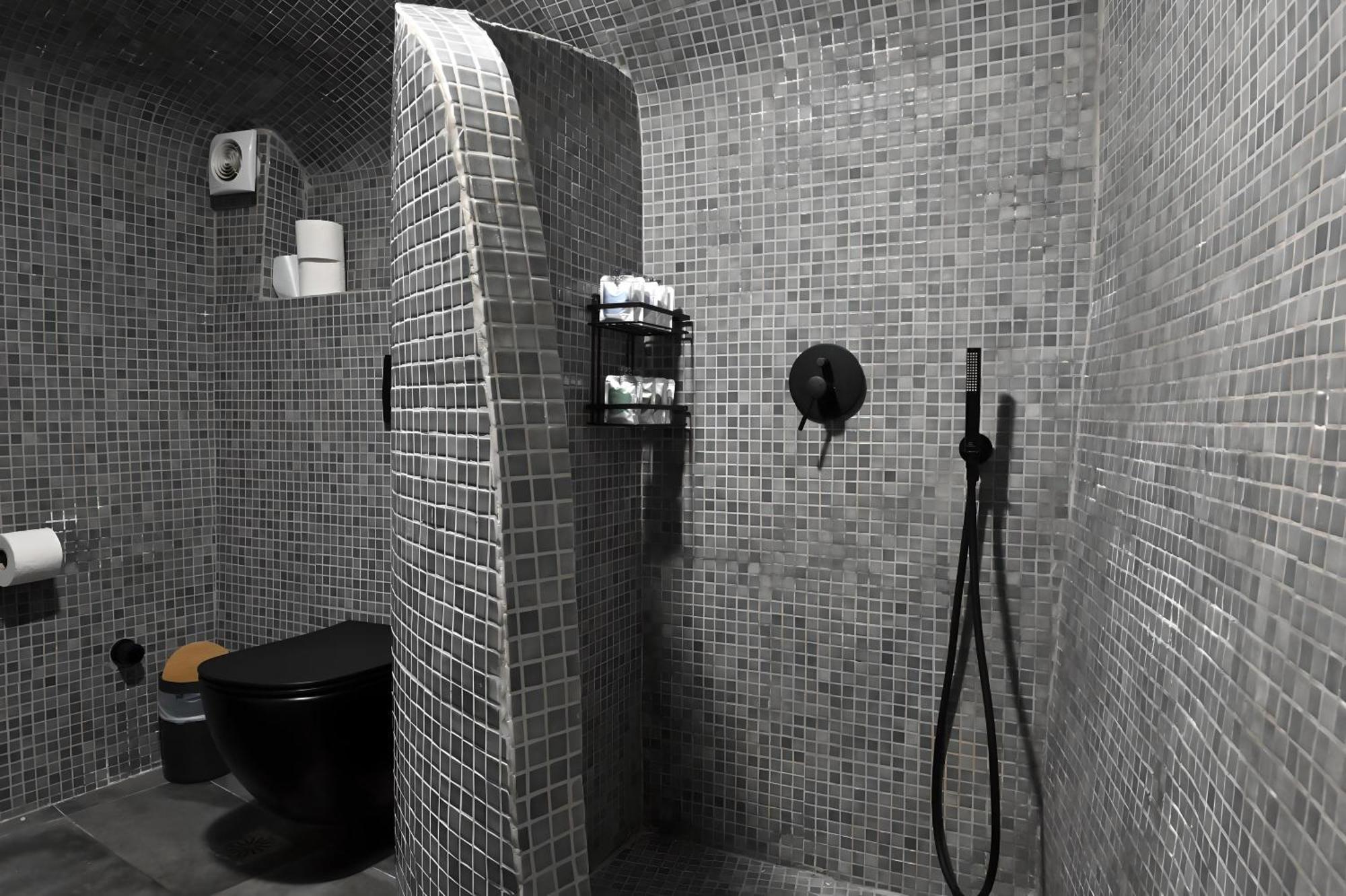 White Cave Private Villa 피르고스 외부 사진