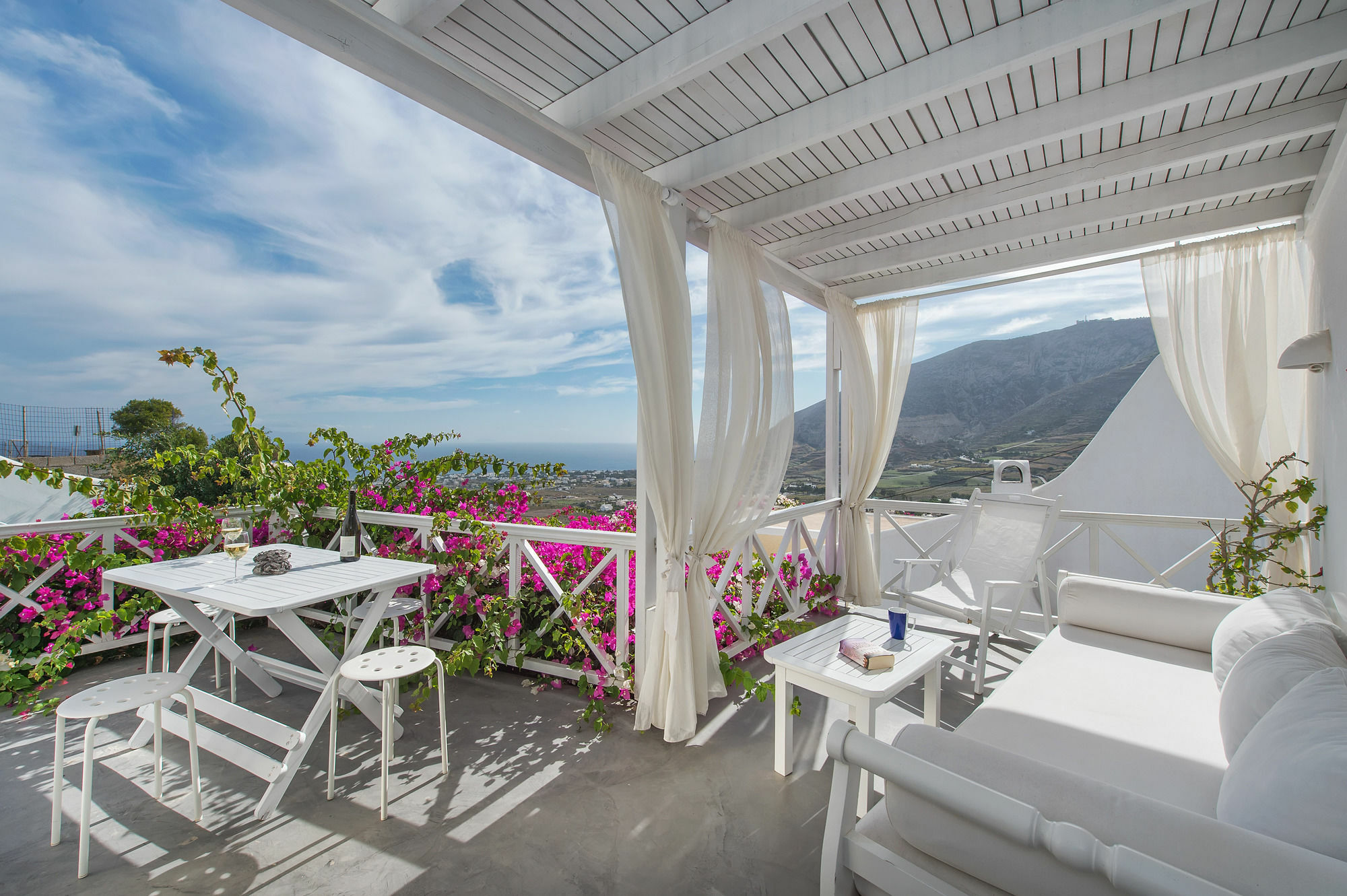 White Cave Private Villa 피르고스 외부 사진